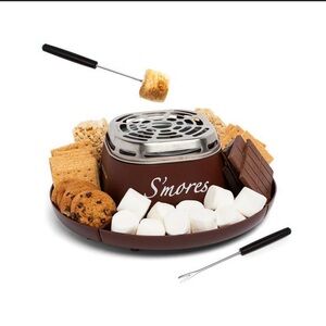 Nostalgia Brown S'mores Maker